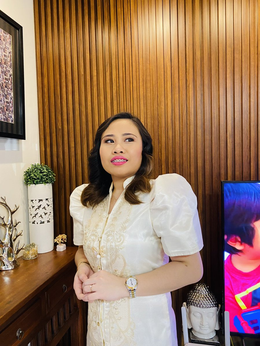 gippeumRPh's tweet photo. She had now passed her PhLE and now she was a full-fledged Pharmacist✨💊💜 https://t.co/T9MJSVnUb8
