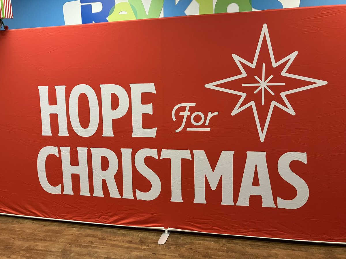 CCSDStuServices's tweet image. Grateful for the chance to support Hope For Christmas @RevolutionGA!  #ccsdcares @CherokeeSchools @DrDebraMurdock