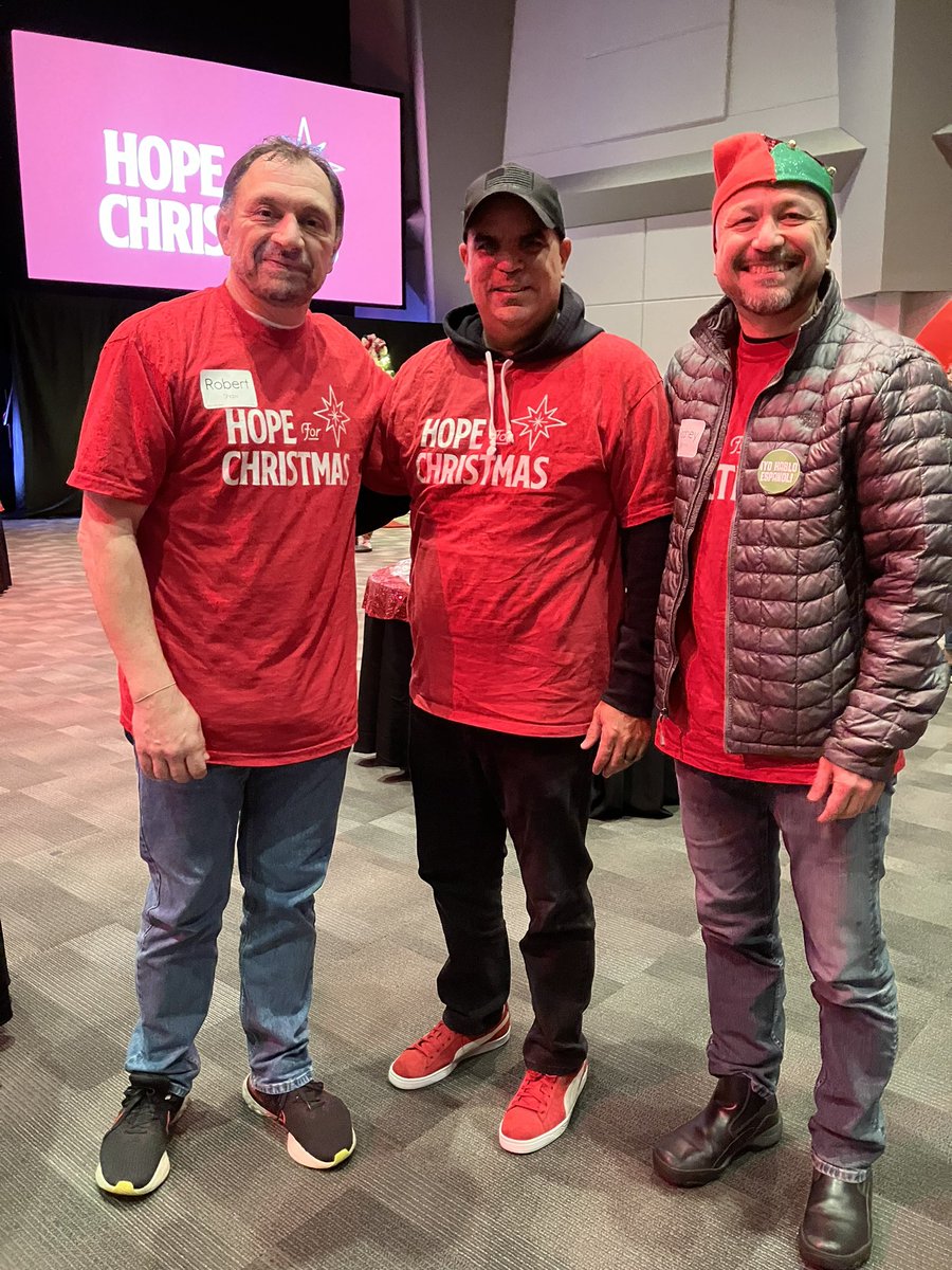 CCSDStuServices's tweet image. Grateful for the chance to support Hope For Christmas @RevolutionGA!  #ccsdcares @CherokeeSchools @DrDebraMurdock