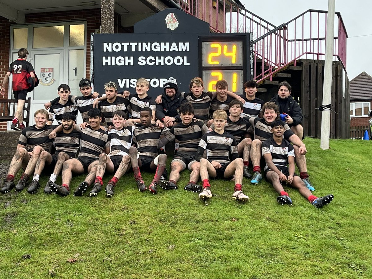 MackleySteve's tweet photo. Final game of the season for the 1st XV, signed off with a win.  Huge thanks to @MrJMHamilton for all you’ve over the years for the boys💪🙏👏 @NHSSport https://t.co/dWprpvyFQQ