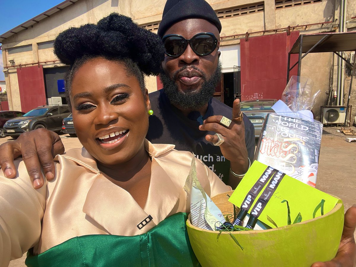 lydiaforson's tweet image. Just got my personal invitation to #manifestivities23 from the man himself @manifestive !! 

I was coming either way but now I’m COMING!!! 

See you there. #manifan