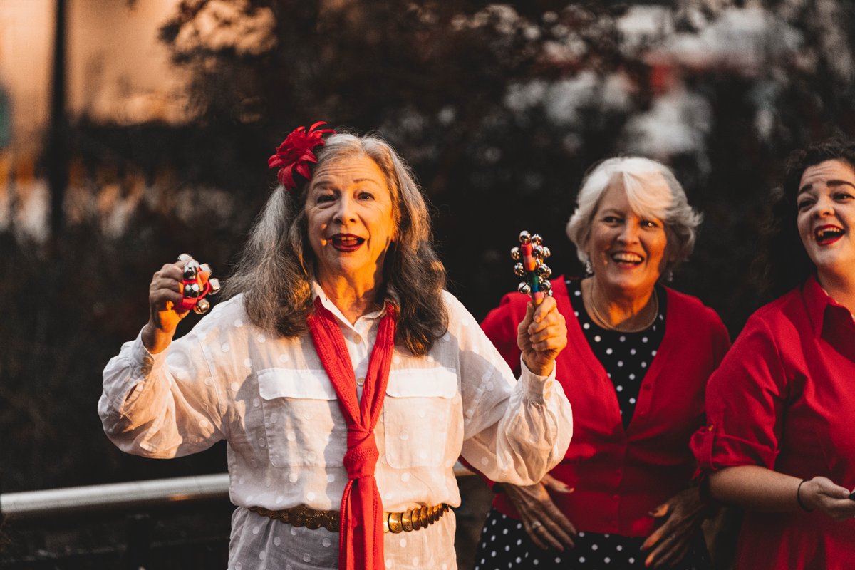 Cascades_Park's tweet photo. We hope to see you in Cascades Park this evening at Holiday Stroll. Enjoy festive live performances throughout the park from 6-7:30 p.m. For details, visit https://t.co/UfKUmScw7y https://t.co/cppVelstZF