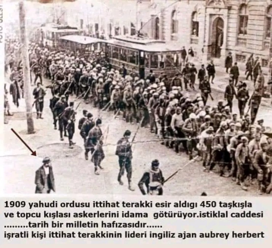 İttihatçilerin Bulgarlar ile  irleiip taşkışla  ve topçu kışlası askerlerini idama götürenler kahraman oldu
İstiklal caddesi .