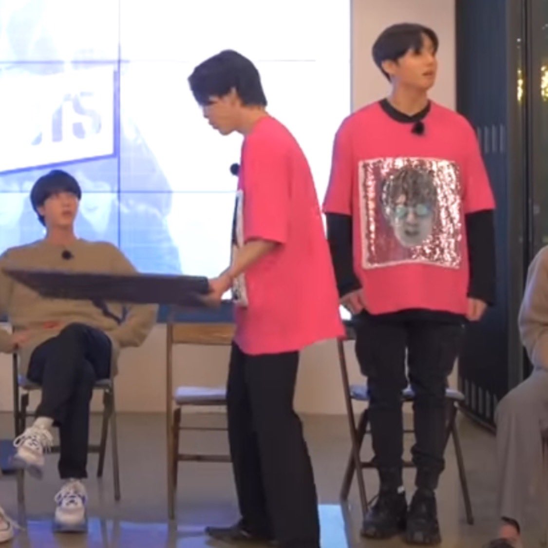 みのり tweet media