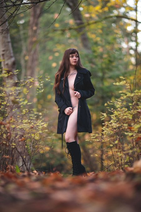 Warm me up 🔥🍂🍁 https://t.co/gOFnA0Kwbn