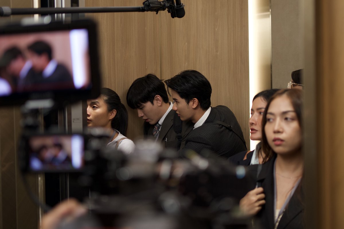 CherryMagicTH's tweet photo. ฉากลิฟต์คือที่สุด ยัยน้องอชิผมเป็ด พี่การันต์แอบมองไม่หยุด 
#CherryMagicTHep1
@Tawan_V  @new_thitipoom https://t.co/FQNbMlTwTx