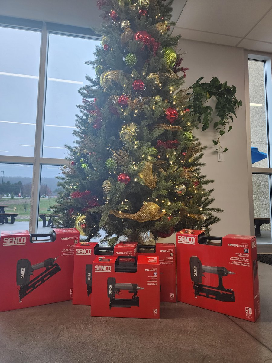 senco's tweet photo. Attention #carpenters and #woodworkers! Want to #win a $1,500 SENCO prize pack, including the new, not-yet-available Finish & Trim series from SENCO?
Visit: https://t.co/F1PRcPMnJp
Ends December 17.
#SENCO #SENCOtools #Sleighthejob #finishandtrim #tools #nailers https://t.co/hy4H2Jv7n7