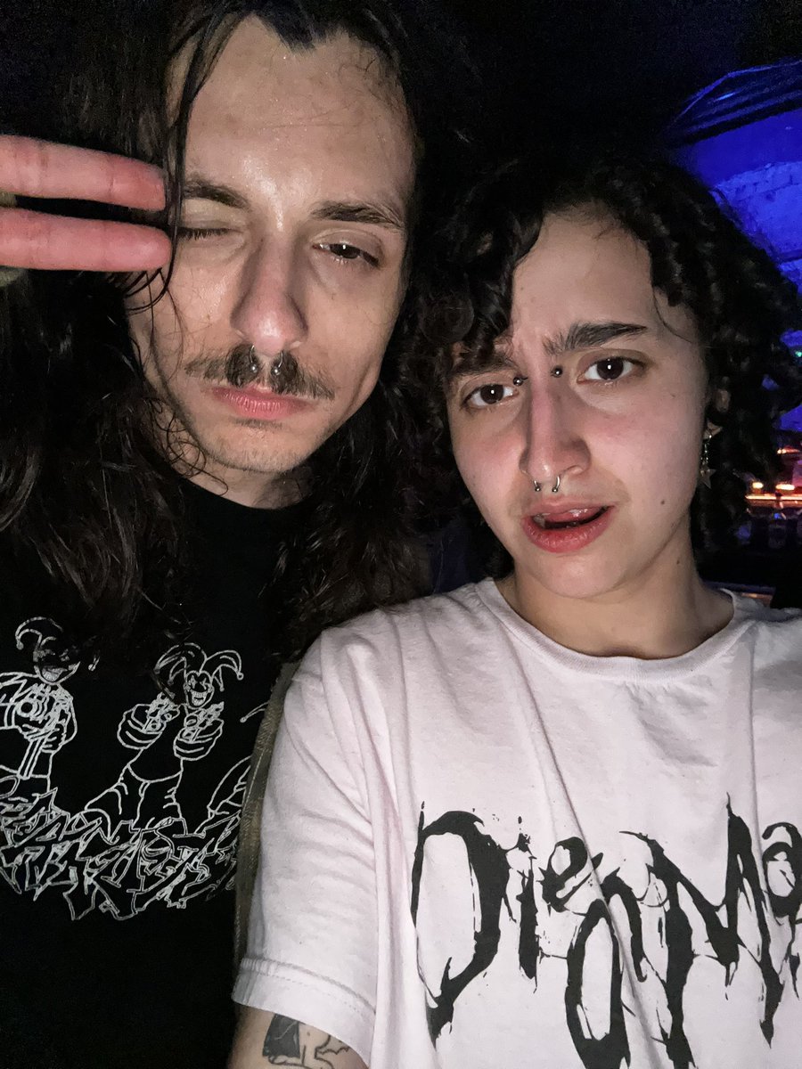 dogbitezz's tweet image. we turned up