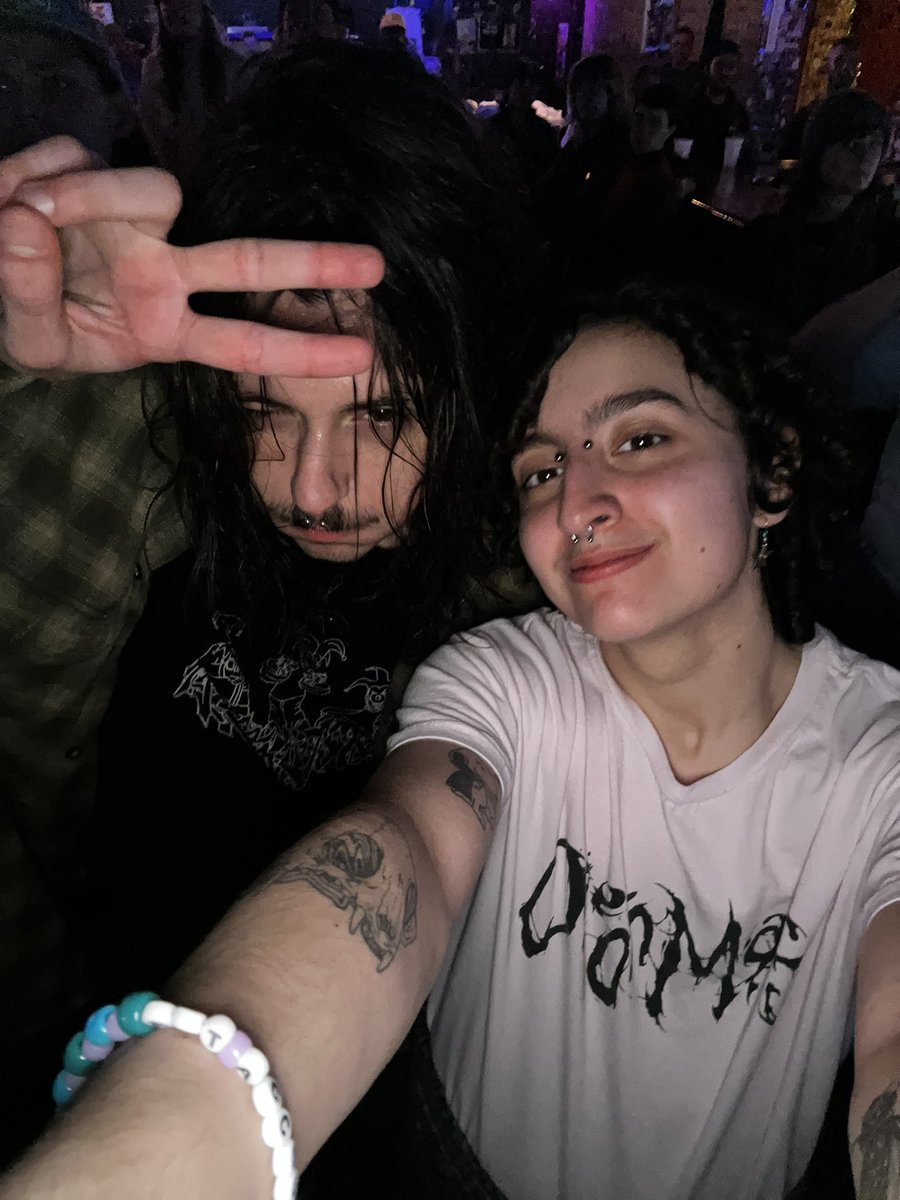 dogbitezz's tweet image. we turned up