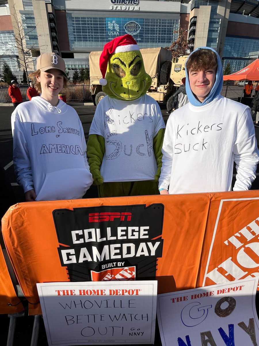 CollegeGameDay's tweet photo. The Grinch is calling you out @PatMcAfeeShow 😮

#CollegeGameDay https://t.co/64DHx860bV