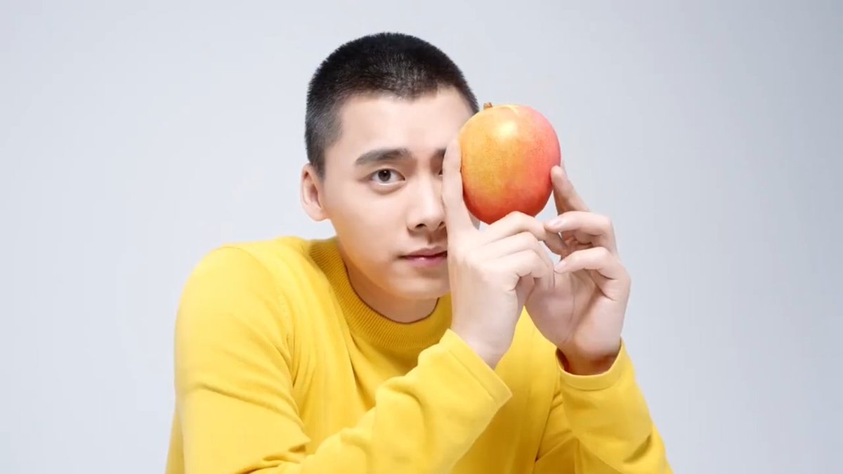 listentofeng's tweet photo. Goodnight😘
#LiYifeng #李易峰 #LYFENG #lyf #이역봉 #หลี่อี้เฟิง #リー・イーフォン 
#LýDịchPhong https://t.co/OkzYGbp4F2