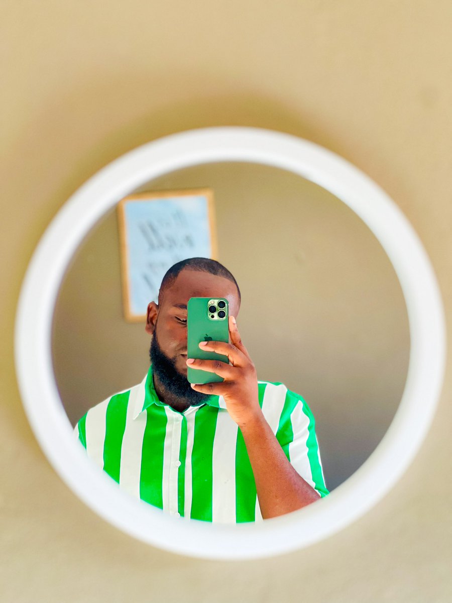 DeronFavour's tweet image. Maneer Baloyi 💚🍸