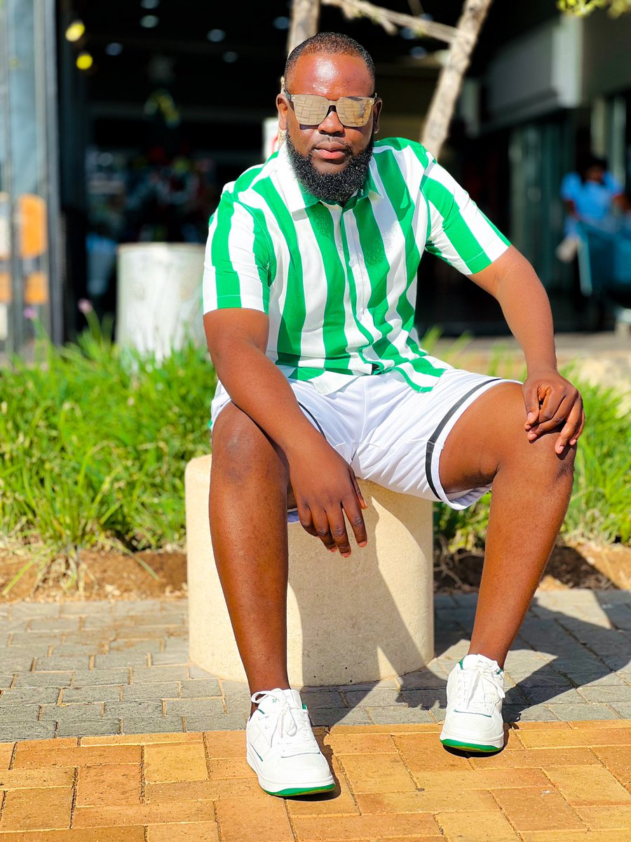 DeronFavour's tweet image. Maneer Baloyi 💚🍸