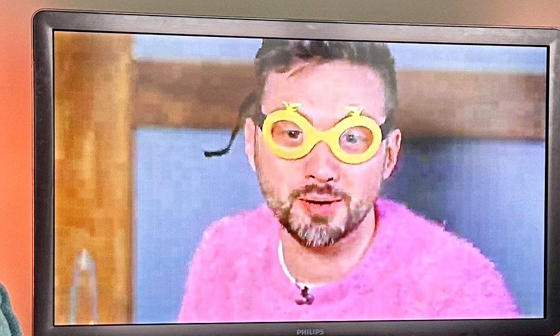 AnnCecilieN's tweet image. Say hello to Onion Boy. 🧅🦸🏼‍♂️ #SortedFood #SnowWayOut