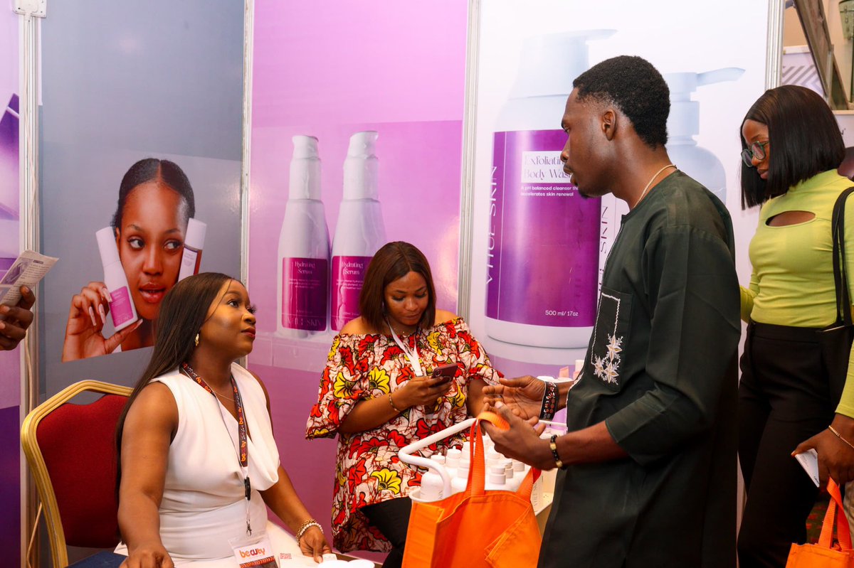 The Calnita team at the just concluded @beautyinthemotherland maiden beauty exhibition, conference and awards. #beautyinthemotherland #beautyevent #skincarecommunity