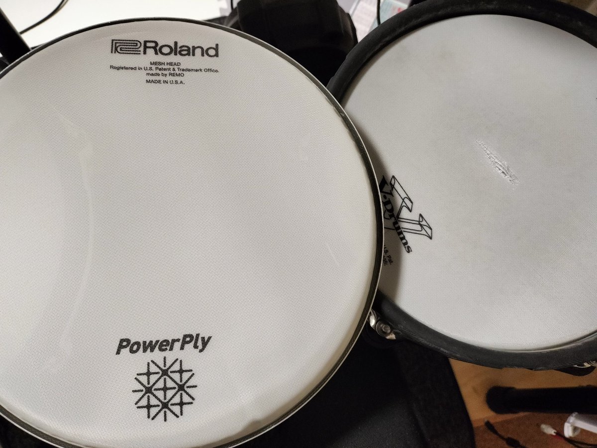 HiRo_allsunday's tweet photo. 思ったより早く入荷してくれた
イシバシ楽器さんに感謝✨
#Roland
#MeshHead
#REMO https://t.co/eeqtUOavzP