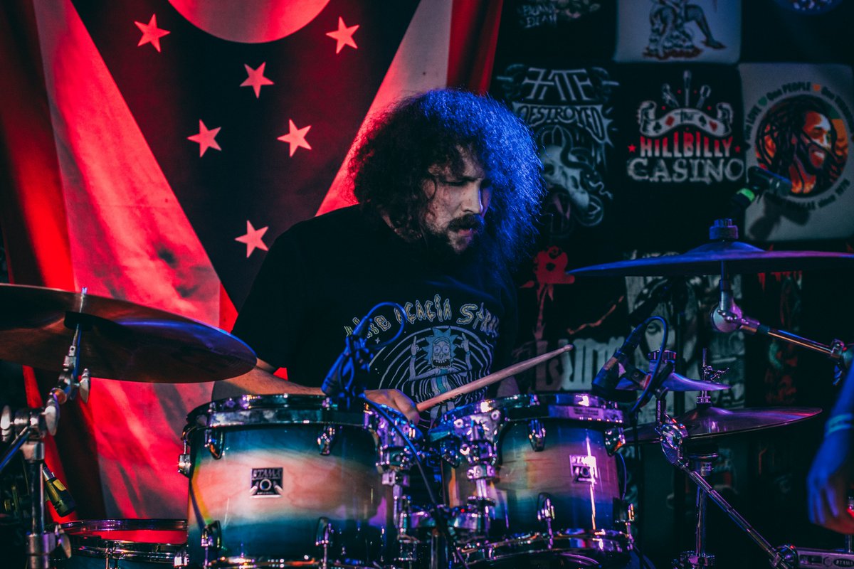 East 9th tweet media