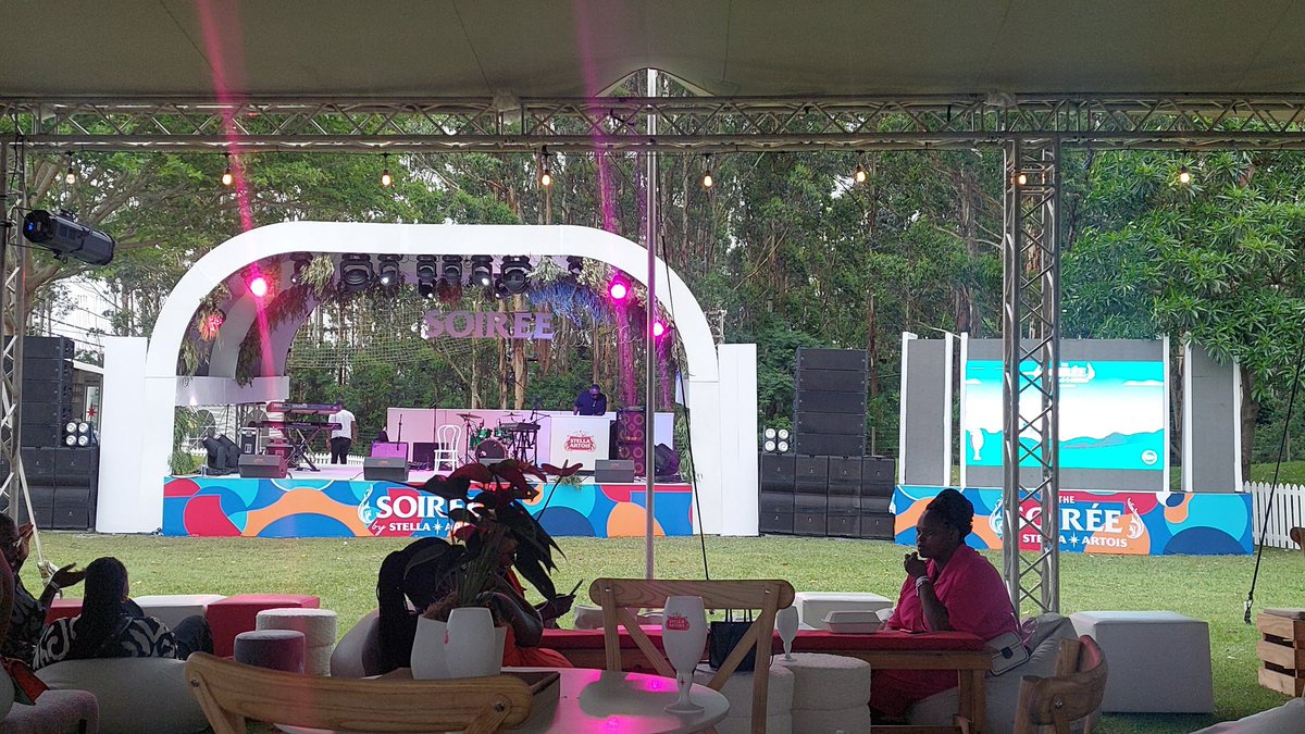 ComputerVundla's tweet image. #Ballito_Stella_Artois