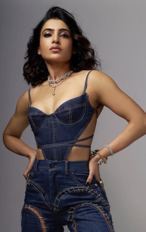 GA6aqfaXsAE-DM3?format=jpg&name=900x900