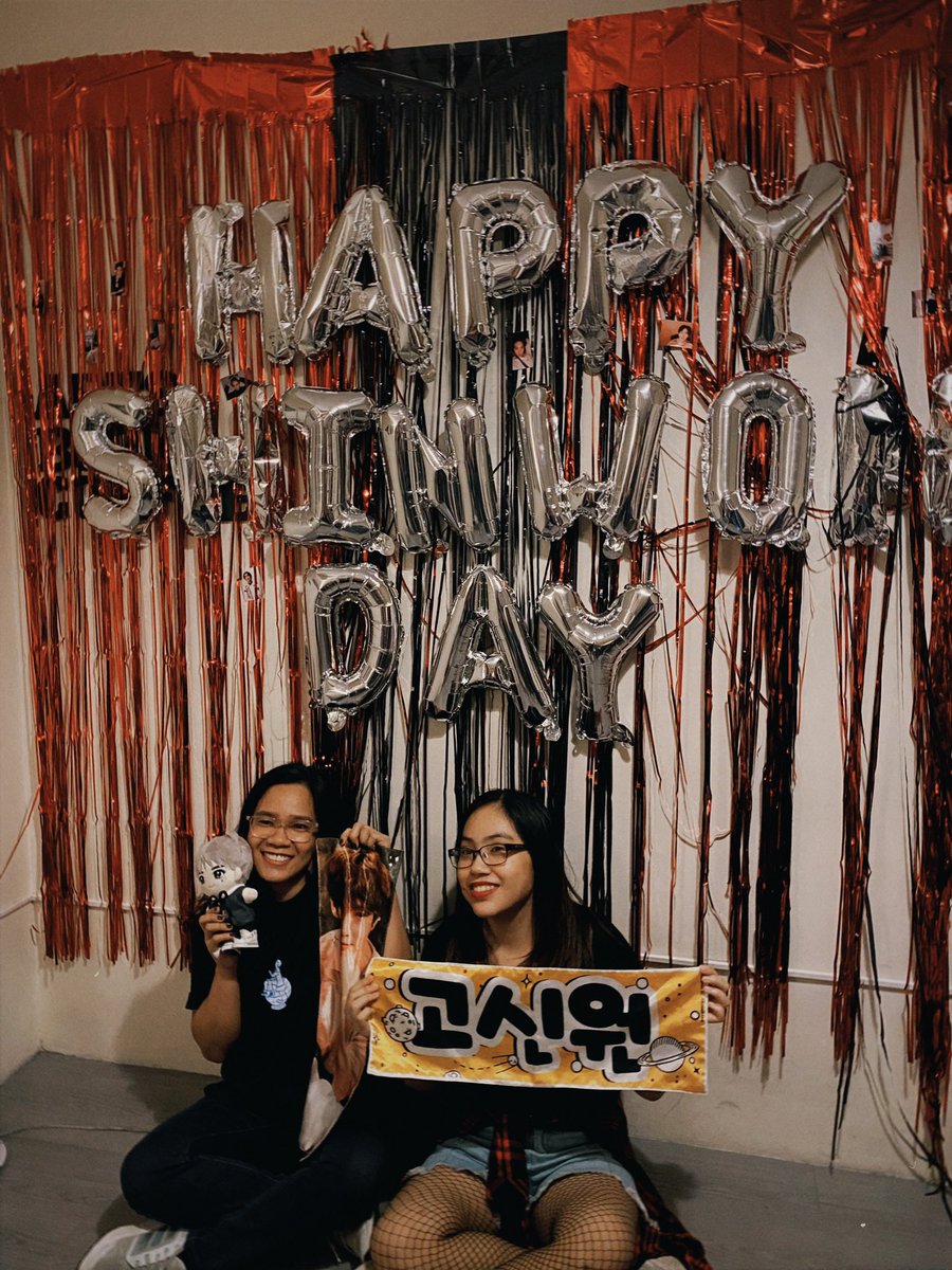 DanUniv's tweet photo. Ate @shinwondery & ate @heartyanxn,
Yehey another successful cse, congrats. Words are not enough to say how much thankful we are to be able to have this kind of event,cse becomes our get together so cheers to more! I really appriceate all ur effortsโจ๐ซถ๐ป
#ShinwonSupernova https://t.co/gSlxahLxQD