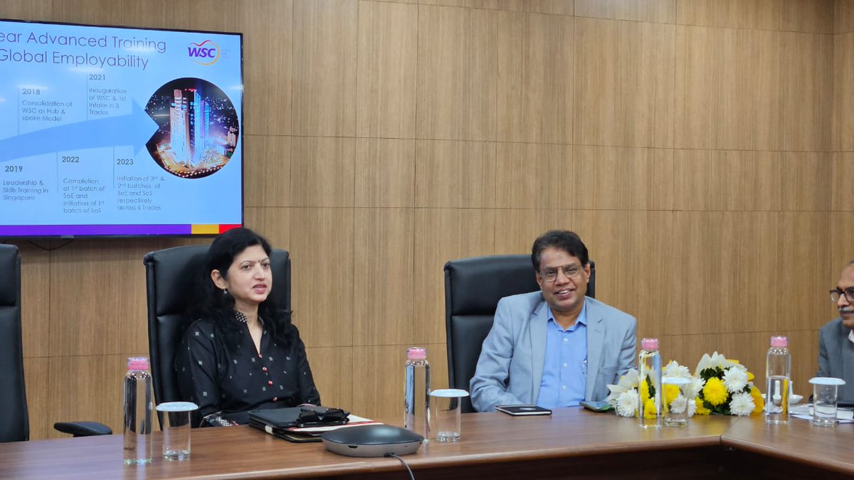 AlkaMisra_OSDA's tweet photo. I thank Shri Bijay Sahoo, Group President, Strategic HR, Chairman's Office @RIL_Updates for visiting WSC and discussing future collaboration with Pr Secy @SDTE_Odisha Smt Usha Padhee, Director DTET Shri Reghu G, &amp; COO WSC Shri Pinaki Patnaik. @CMO_Odisha @AlkaMisra_OSDA https://t.co/md0po9S9jn