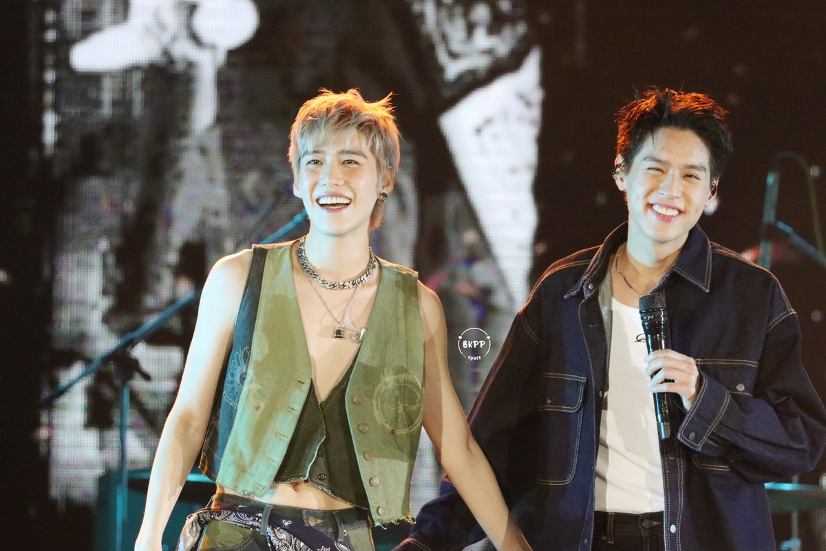 BKPP_SPACE_'s tweet photo. สีรูปไม่ได้ แต่ความน่ารักคือที่สุด 

#BMMF13xBKPP  
#BMMF13
#Bbillkin #ppkritt https://t.co/ahZuWtDnGx