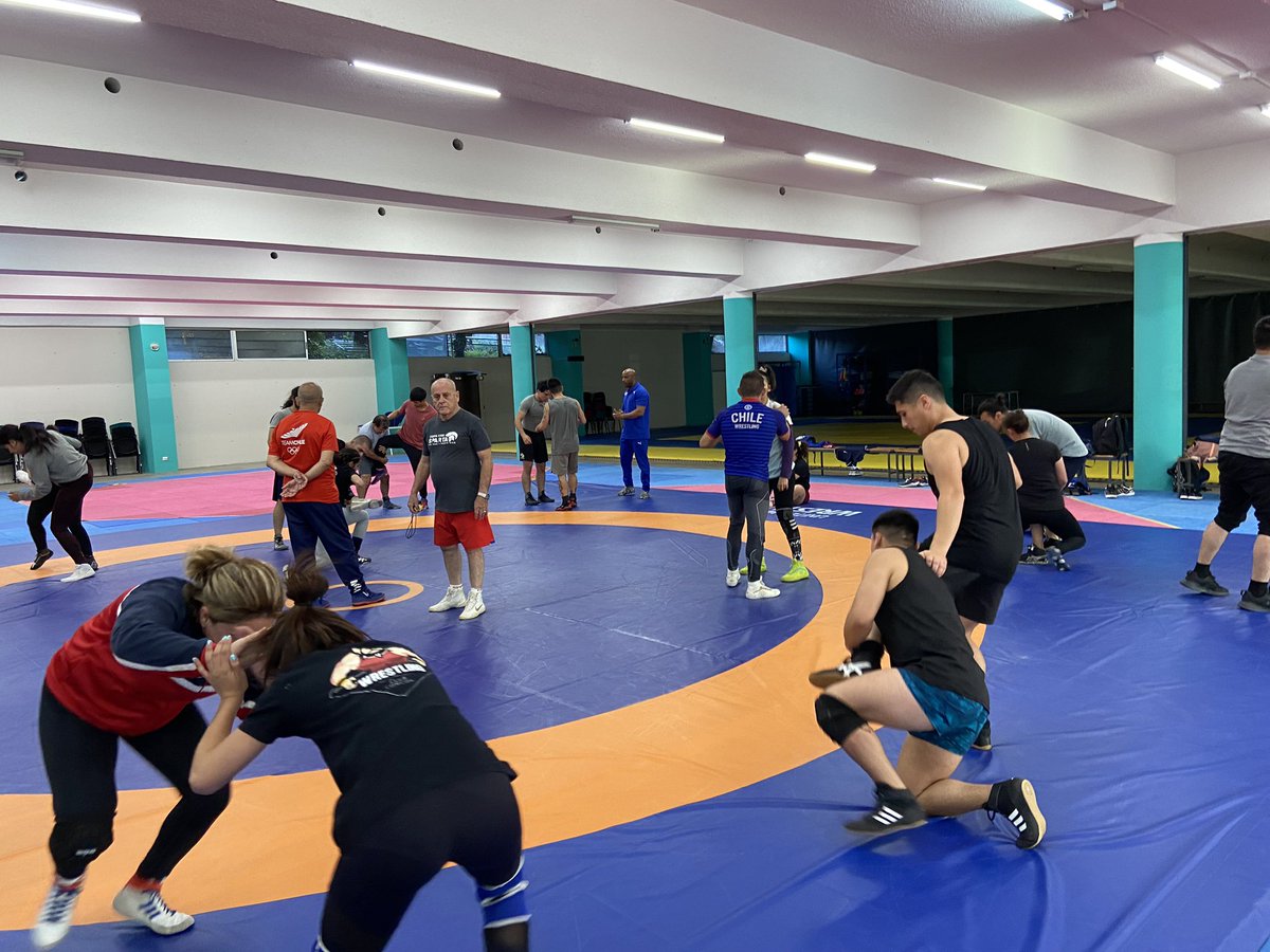 Chile Wrestling tweet media