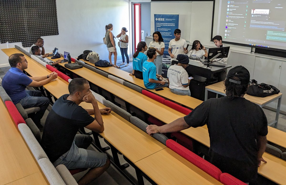 JKirstaetter's tweet image. Whew, I was too much into today's topics of the monthly meeting by MSCC @MSCraftsman in partnership with @pymugdotcom, IEEE, IET & @MDX_Mtius that I completely forgot to post pictures... 😳
So here we go... 🧵
#mauritius
