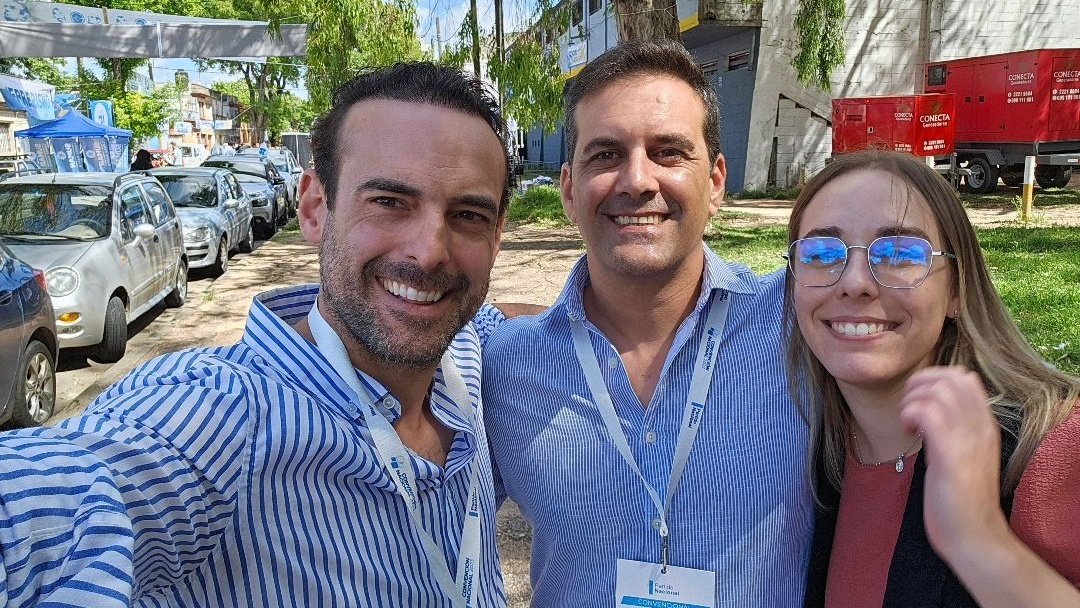 Lista33SJ's tweet photo. Presentes  en la #ConvenciónNacional del @PNACIONAL .

#SeguimosMarchando https://t.co/HcVk16va0b