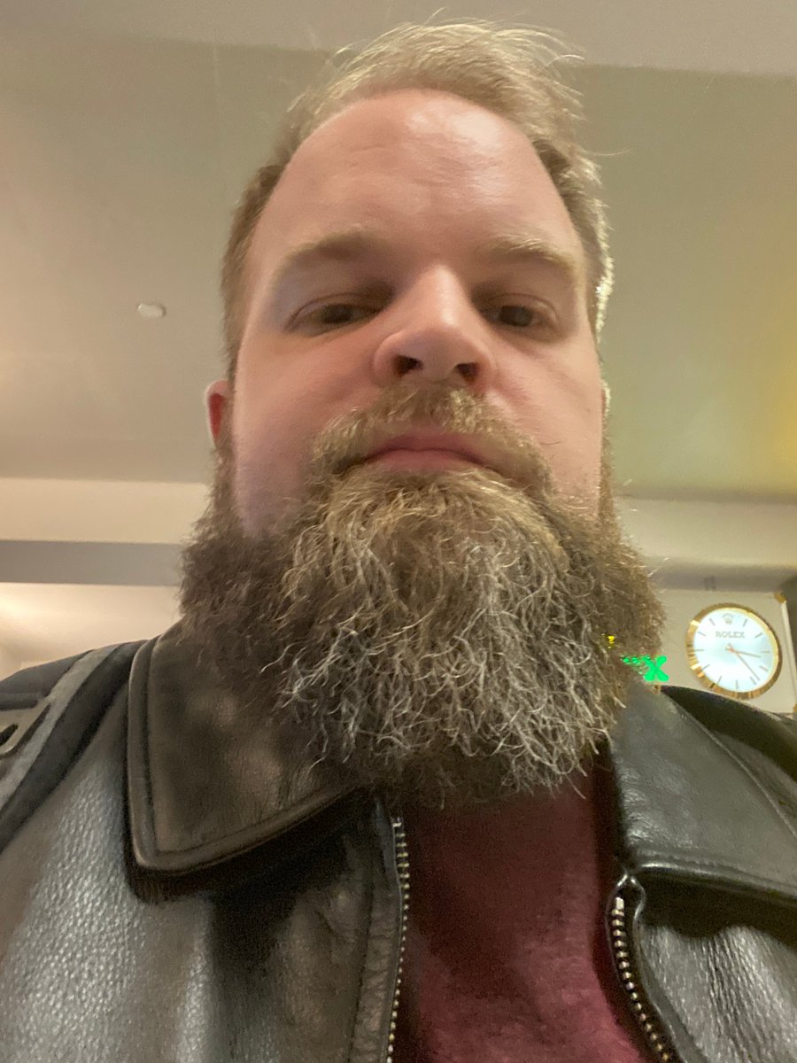 youngbear90's tweet photo. That's, Sir. Yes, Sir. Only Sir. #domdaddy #daddy #leatherdad https://t.co/LdHotLF4oT