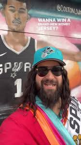 ChuckVansShow's tweet image. You notice since we got Wemby this guy started popping back up. And now we’ve lost 16 straight games 🤔🤔
#PorVida #GoSpursGo #spurstwitter #purosanantonio