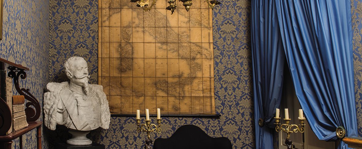 MaragnoThomas's tweet image. Rischiò tutto. Azzardò sempre. Nessun mezzo venne tralasciato o possibilità esclusa. Vinse... e riuscì in un'impresa considerata impossibile.

VIttorio Emanuele II
(14.03.1820 - 09.01.1878)

Il #PaterPatriae insegna che per esistere e perdurare uno Stato deve sfidare i pericoli.