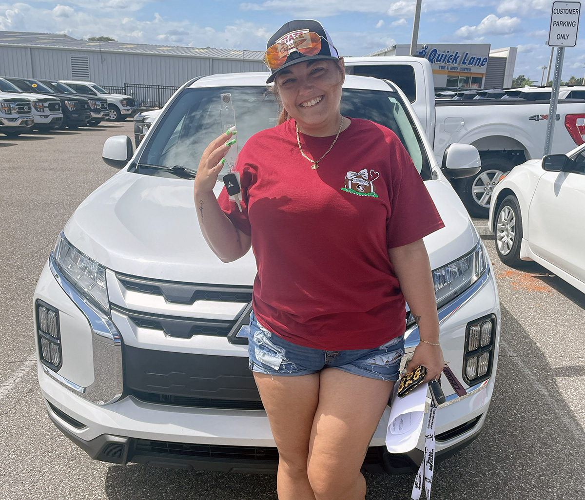 LkldAutomall's tweet image. It&apos;s #CustomerReferrals that bring #HappyCustomers to #LakelandAutomall like Erika Watson who picked out her #MitsubishiOutlanderSport with salesperson #JasonVirgil. #VeryNice Erika &amp;amp; #Congratulations - If we can do anything, we&apos;re here for you! #GreatService #GreatSelection