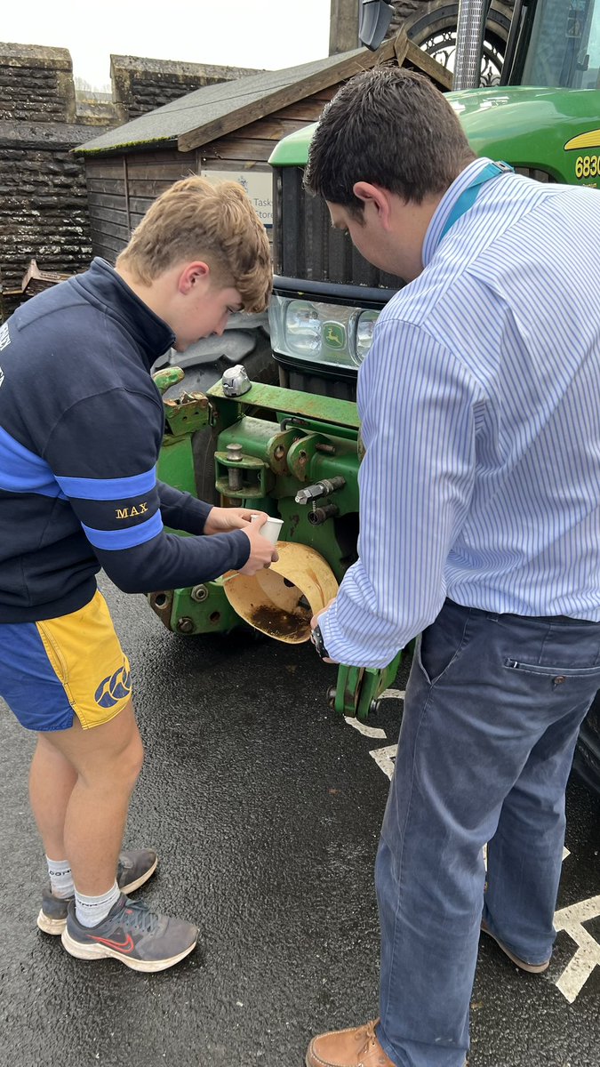 TeaAndTools's tweet photo. 🚜 Max, one of our 6th form stars, rolled into school with his #JohnDeere tractor for a day of testing and engineering fun! 🌟 Farming meets education, showcasing a unique blend of passion and innovation right here! 🌾🛠️@YoungFarmers @Habsmonmouth @JohnDeere https://t.co/jAj169OjhV