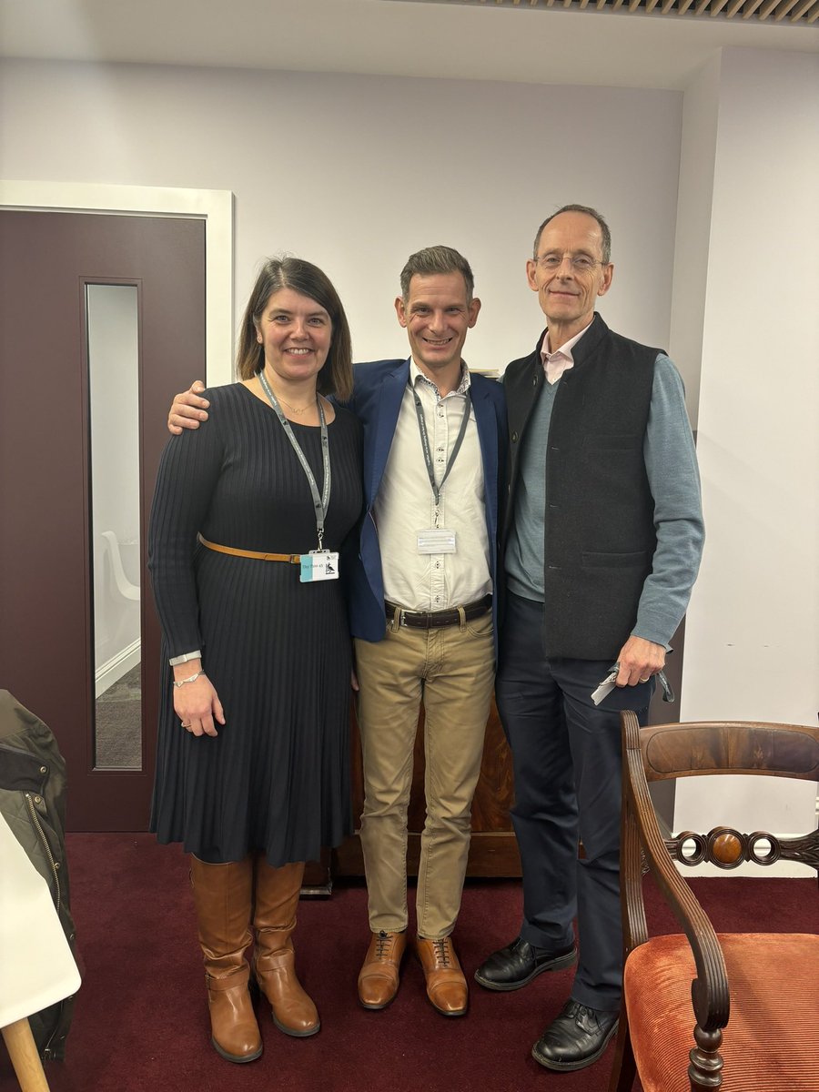 Adam Alderson (@adamalderson3) on Twitter photo Great day at <a href="/RCSnews/">The Royal College of Surgeons of England</a> in London with the Sentinel Skin flap team, & to see Professor Peter Friend who led my #transplant and share a beer with <a href="/henkpgiele/">Henk Giele</a> who transplanted my Abdominal wall. #lifeonextratime #pseudomyxoma #organdonation #cancer Great day at <a href="/RCSnews/">The Royal College of Surgeons of England</a> in London with the Sentinel Skin flap team, & to see Professor Peter Friend who led my #transplant and share a beer with <a href="/henkpgiele/">Henk Giele</a> who transplanted my Abdominal wall. #lifeonextratime #pseudomyxoma #organdonation #cancer