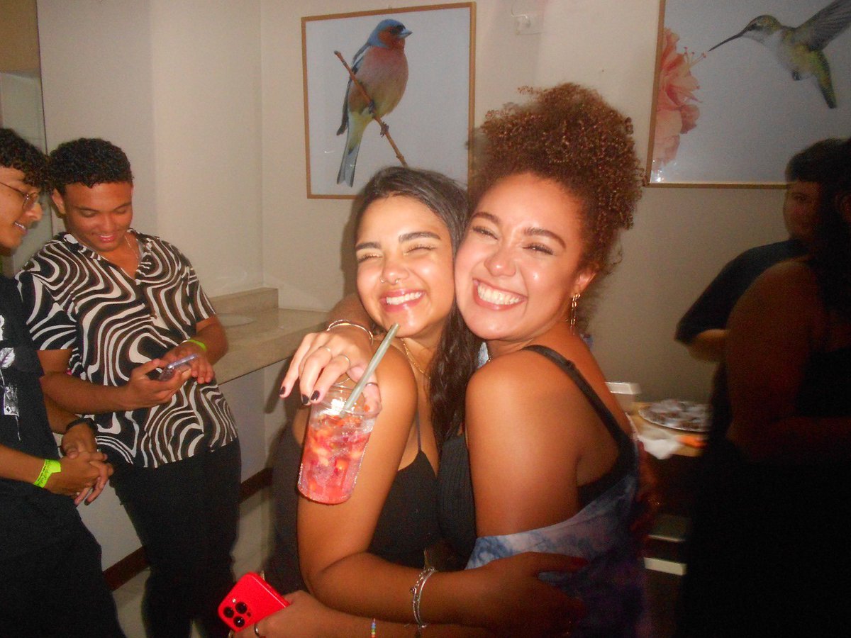 mentacomchaa's tweet image. 💗🪩