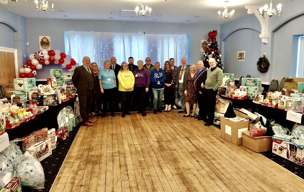 Roger Maber tweet media