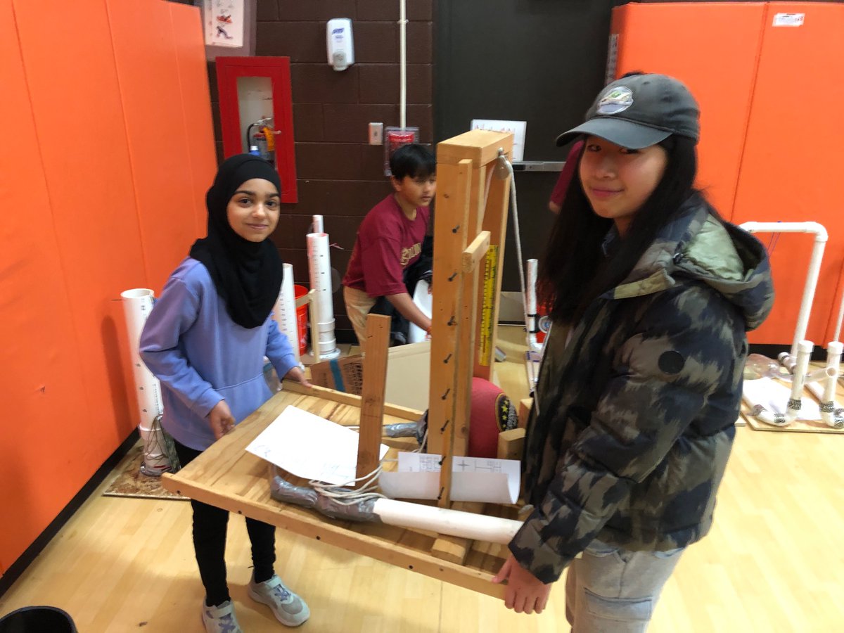 GenzSciMath's tweet photo. It’s Saturday morning and the @ohschools JH science Olympiad team is hard at work! https://t.co/wlnNE5DUEx