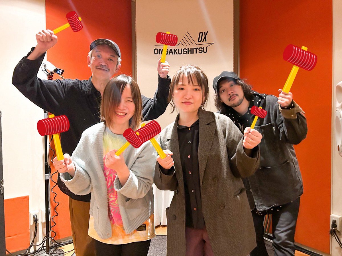 natsumi0drums's tweet photo. 本日は高田馬場音楽室DXにて
『#GUNSTREAM オリジナル・サウンドトラック』レコ発 兼
ピコピコハンマーズ結成1stライブでした!
ご来場の皆さま、配信ご視聴の皆さま、誠にありがとうございました!😊✨
サポートしてくださった @gameimpact_h さんのおかげもあり、とっても大盛り上がりでした! https://t.co/85ZpBJdSce