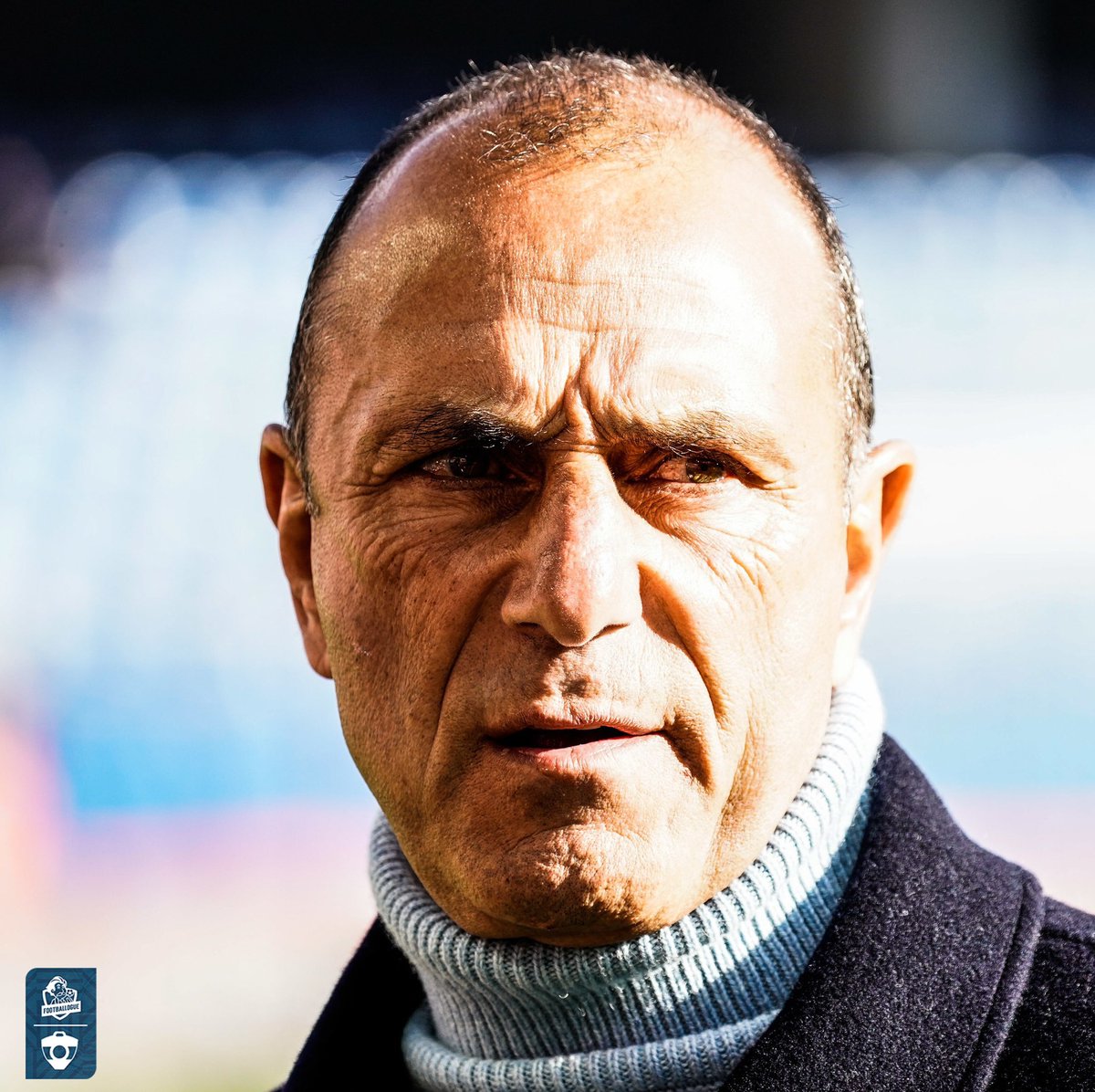 Footballogue's tweet photo. Michel Der Zakarian n'en peut plus des joueurs qui pensent plus à la CAN à venir qu'au MHSC 😡

"Certains pensent plus à la CAN qu’au club sauf qu’ils sont payés par le club. Il ne sont pas payés par la CAN, ni par leur pays. Il faut penser au club."

(CP) https://t.co/JUsmI109TK