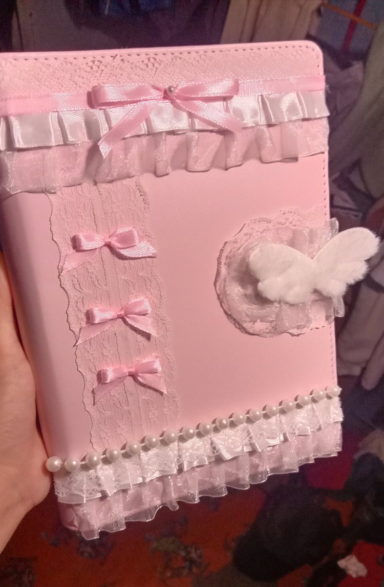 aicartue's tweet photo. . . wts lfb ph #aicollections
β’ Lace Deco Binder
β€· 250
payo prio / 1 day reservation
mop: gcash / cod
mod: flash / sco
π·οΈ pink macaroon binder lace binder laced deco binder https://t.co/fCbcRW3Ksu