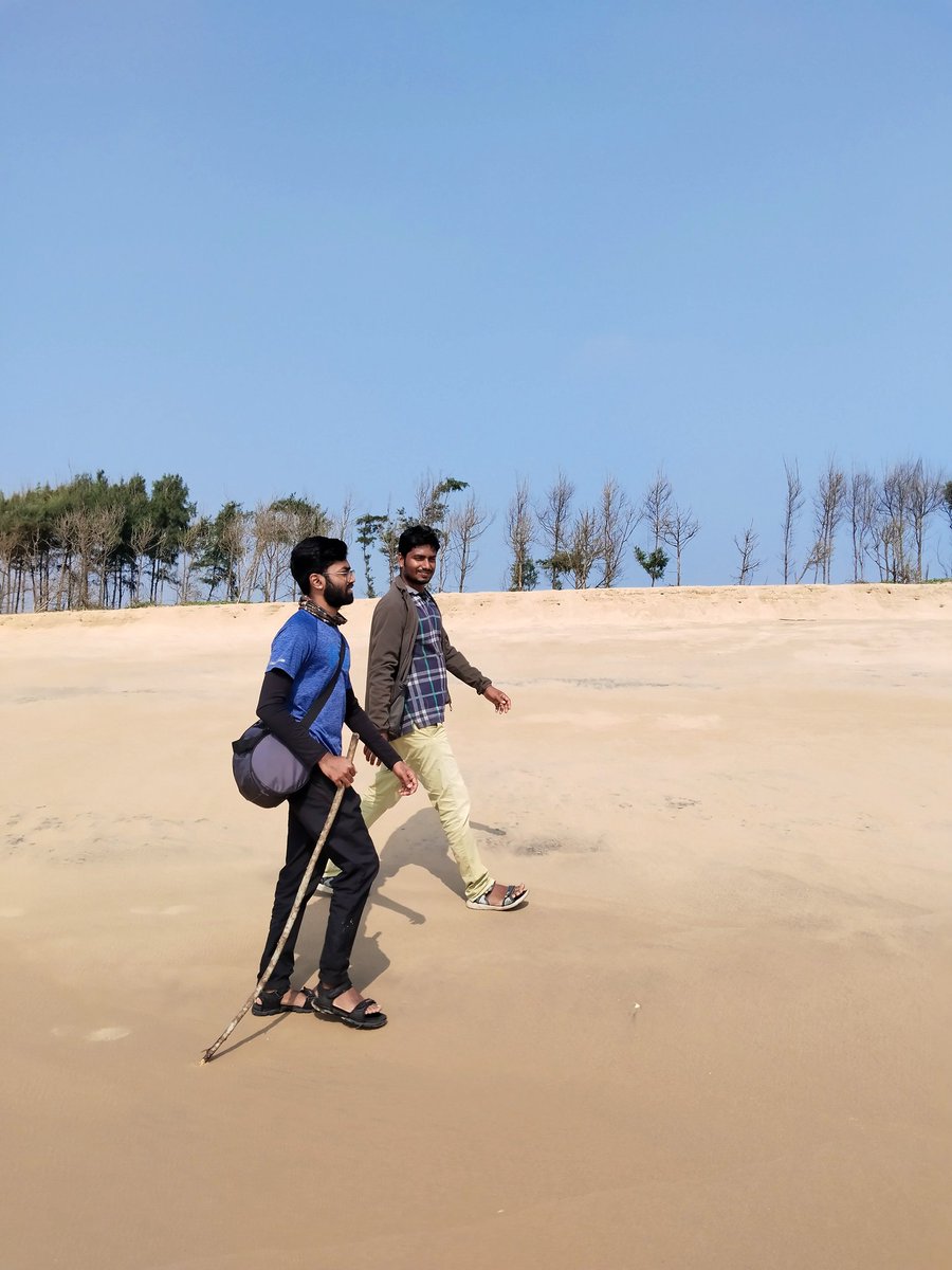 SoumyaMarineWL's tweet photo. The Turtle Team...

Immersive field visit today - Nature's beauty at its finest! 🌊🏝️

A 16kms Trekking among Devi River Mouth.

#DeviRiverMouth #TurtleTeam 🐢
#MarineConservation #SDGs
#LifeBelowWater #CommunityYouths
#ClimateActionNow #SaveOcean
#OliveRidleyConservation #Odisha https://t.co/8jnvRTBsvl