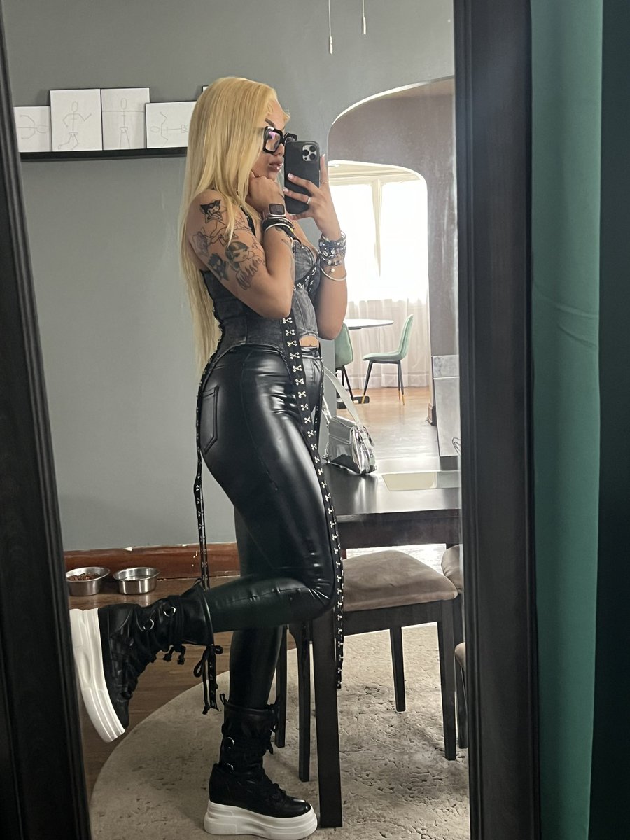 XclusiveeMaiya's tweet photo. Hi twitter 😚 https://t.co/jB9WqtCgTu