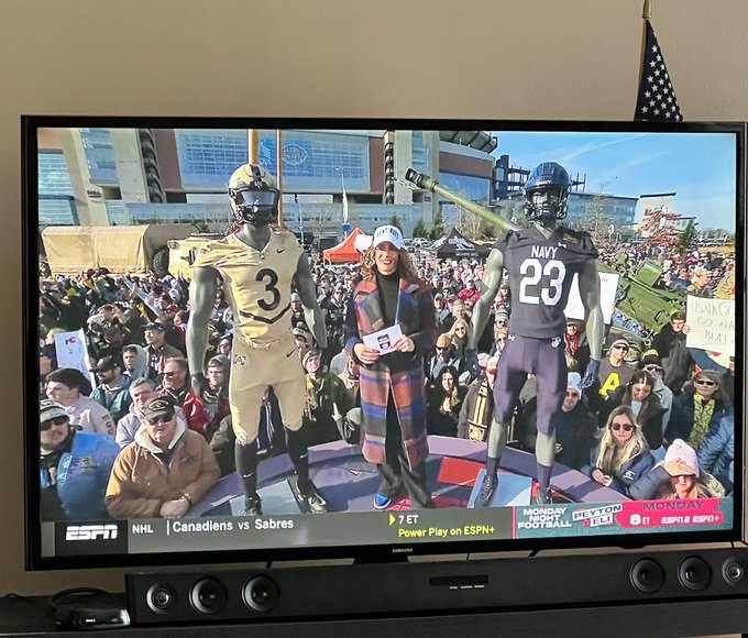 Go Army Beat Navy ! https://t.co/5M9OrCb0fr<a href="/tag/beachday"class="tags"><span>#beachday</span></a><a href="/tag/stpetebeach"class="tags"><span>#stpetebeach</span></a>
