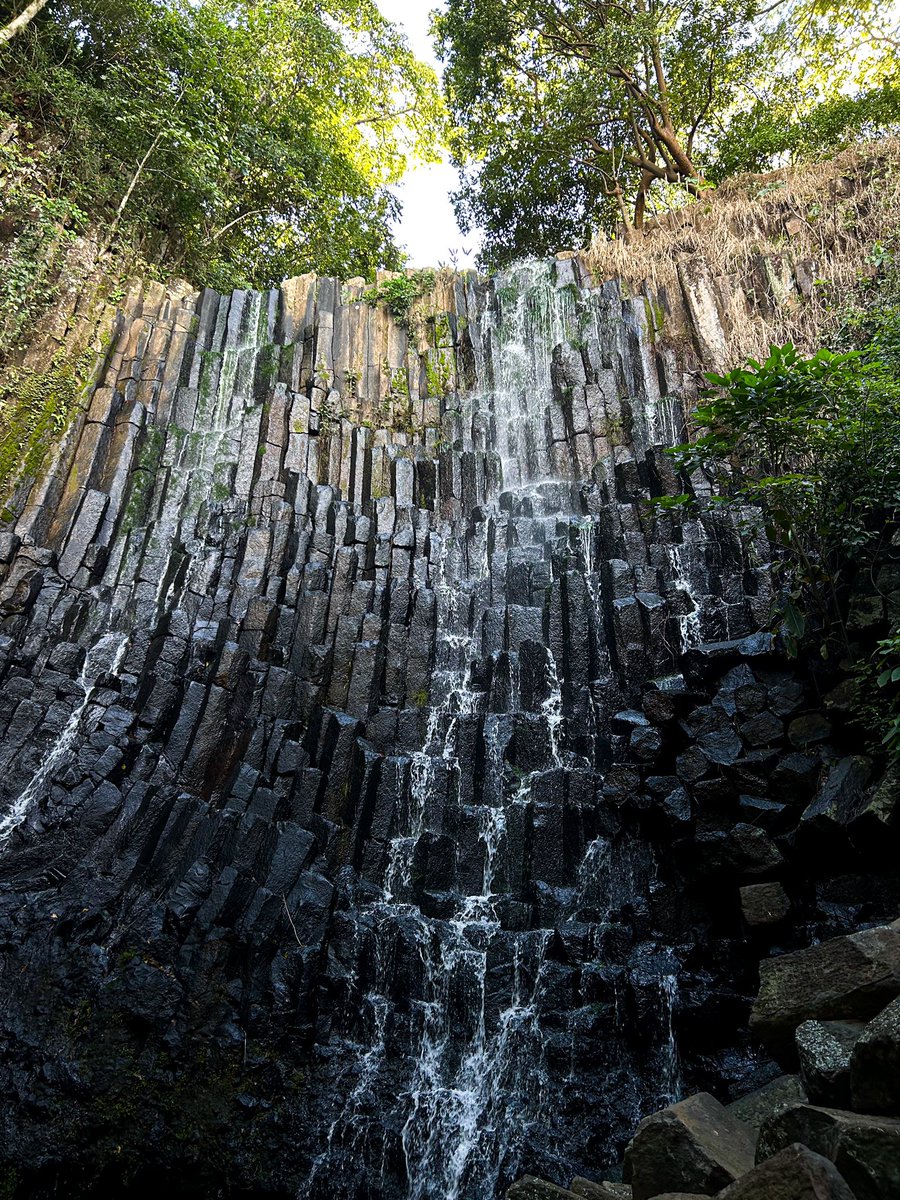 transivar's tweet photo. Visita la cascada Los Tercios en el tour a Suchitoto 🪨💦
Próximamente con TRANSIVAR 

#water #ocean #waterfall #hiking #lake #river #travelling #pic #jungle #mood #picture #riotgames #vibes #waterfalls #outdoors #tourist #summer #travel #sivar #transivar #suchitoto #elsalvador https://t.co/K21ZPdKxgU