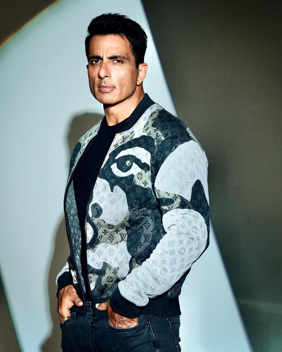 SonuSood tweet picture