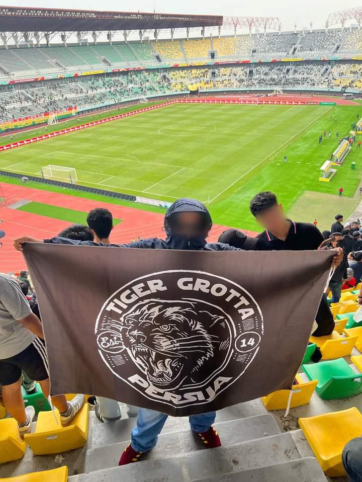 TIGER GROTTA PERSIJA tweet media