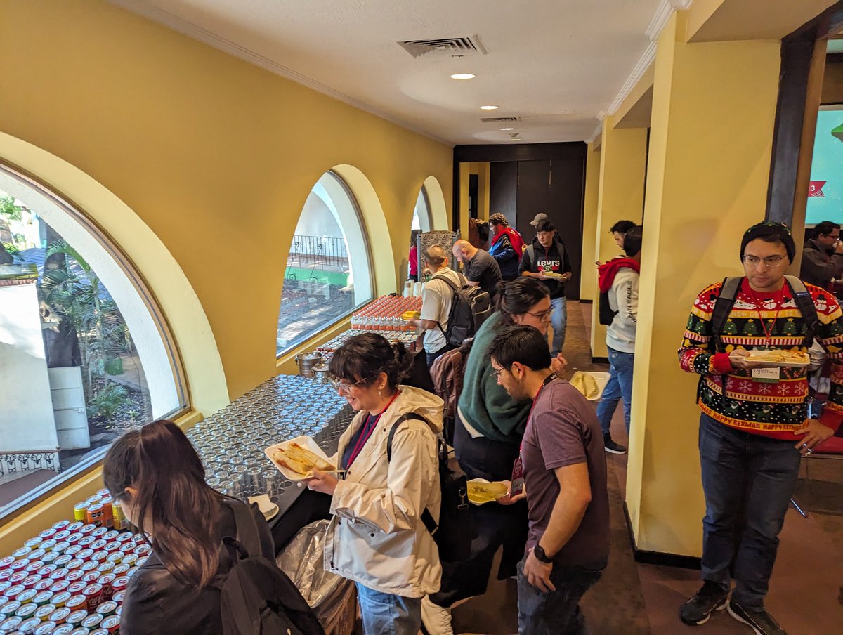 posadev's tweet image. Amonos a desayunar!!! Venganse por sus tamales #PosaDev2023