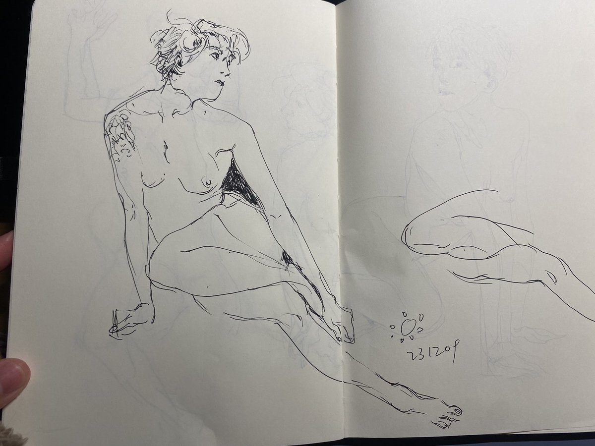 pritiya1111's tweet photo. It's been a long time since I've drawn on paper.
#sketch #sketchart #sketches #draw #drawing #drawings https://t.co/3Lv6x5xeF4