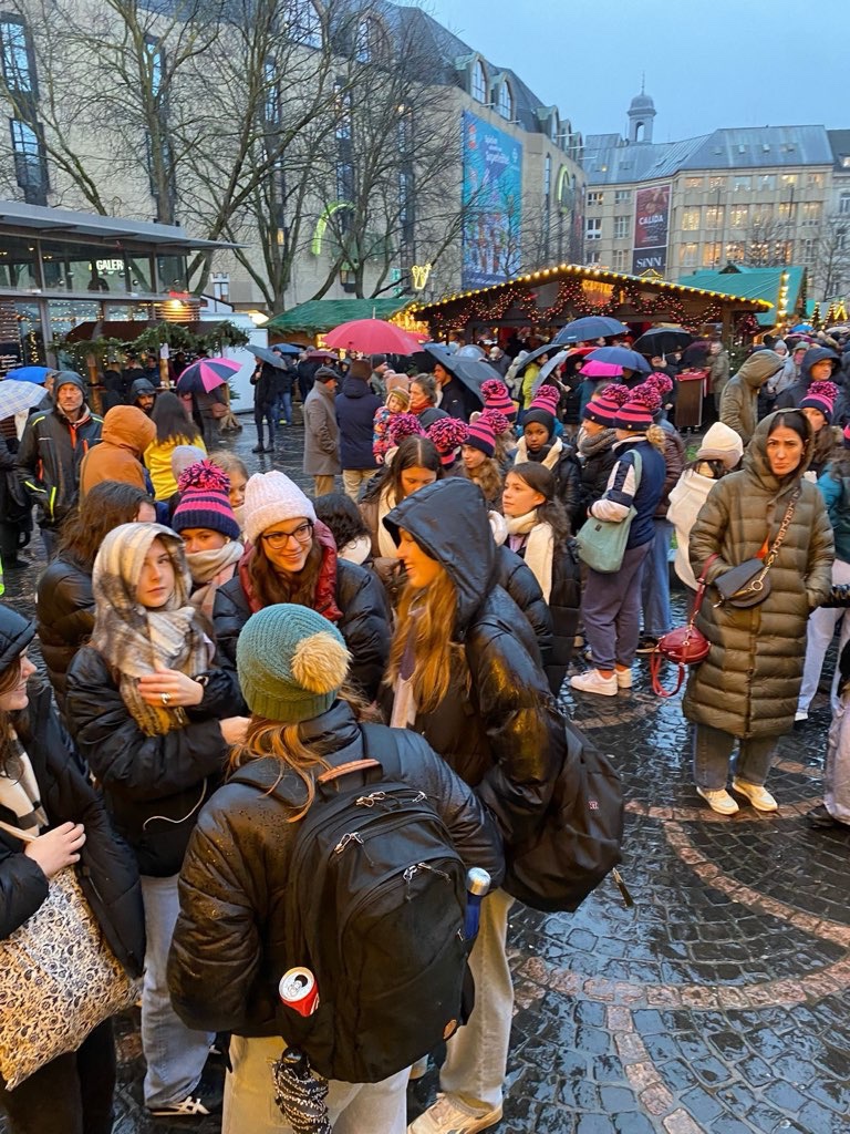 Day 2 summary of the Bonn Christmas market- war Nass aber hat viel Spass gemacht <a href="/Habsmonmouth/">Haberdashers' Monmouth School</a>